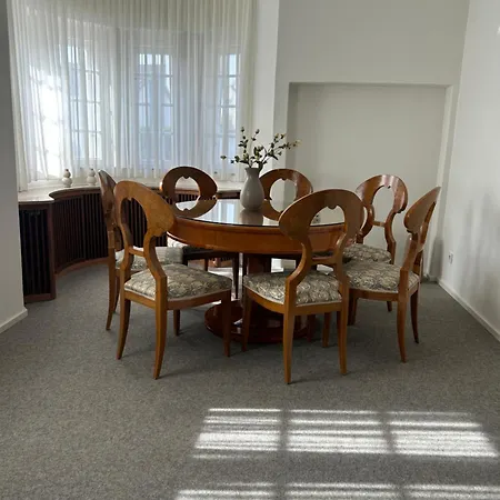 Weisser Berg Hotel 4*