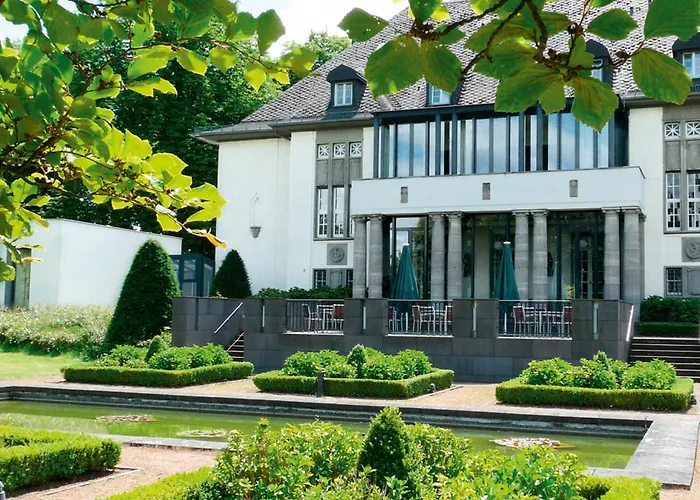 Weisser Berg Hotel 4*